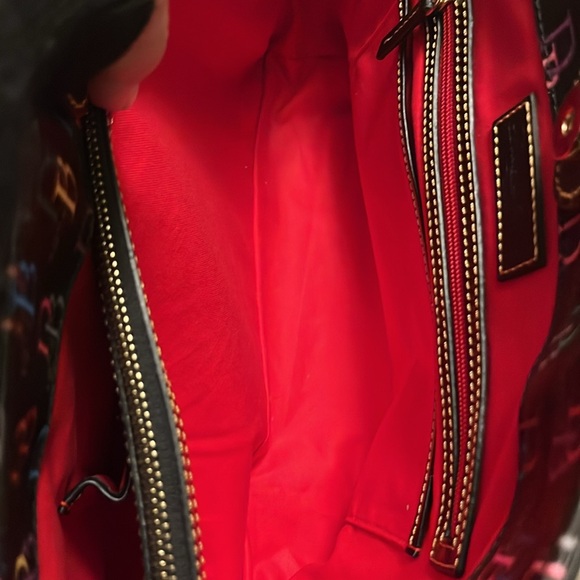 Dooney & Bourke Logo DB75 Nelly Tote - Picture 12 of 12